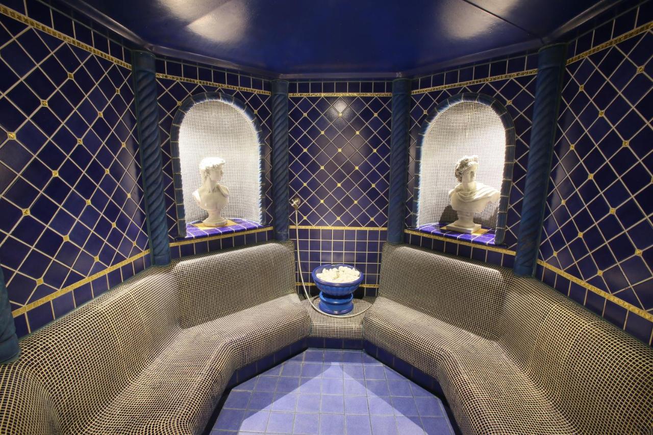 25H Spa-Residenz Best Sleep Privat Garden & Pools 네우시에들암시 외부 사진